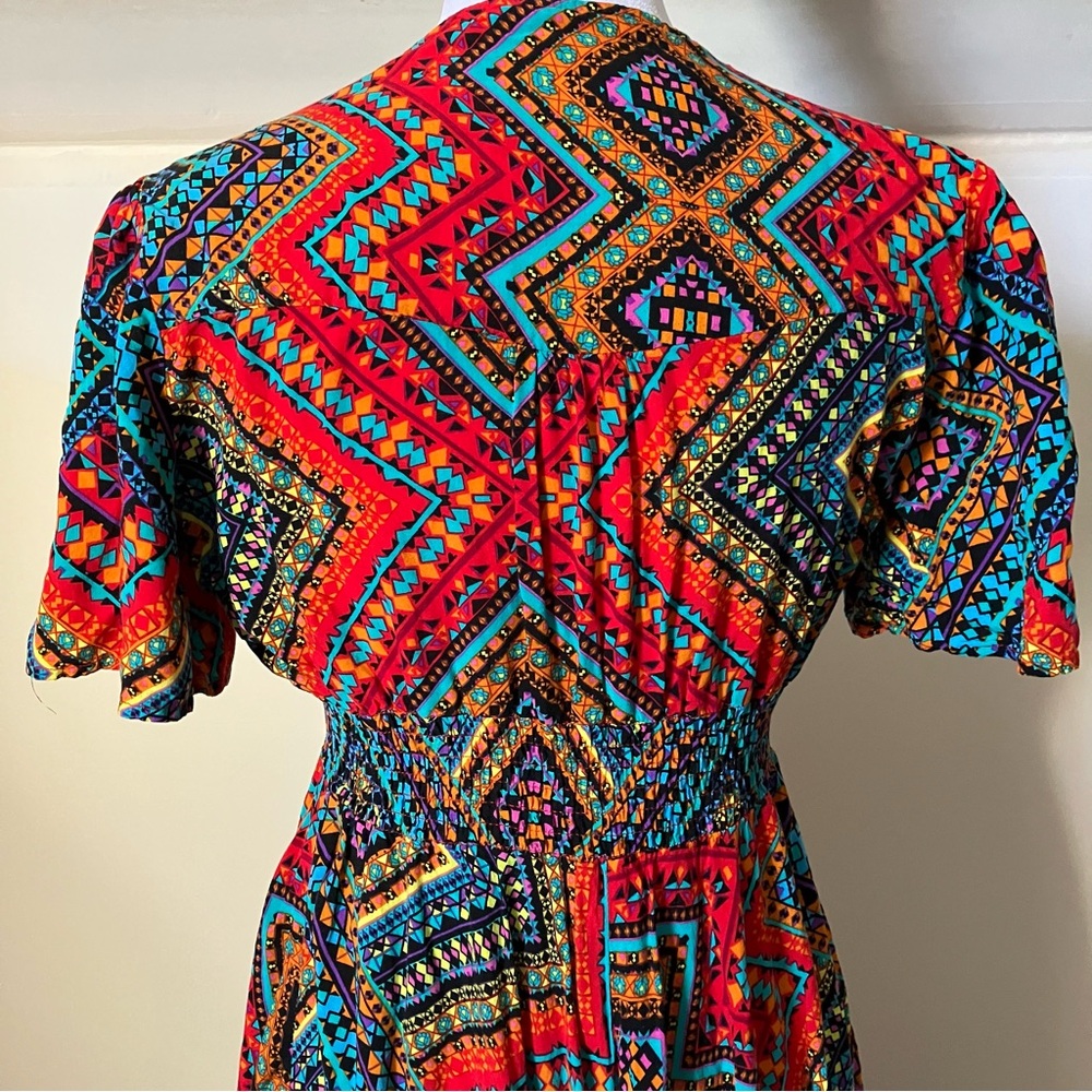 Unknown Brand Red Aztec Print Button Front Short Sleeve Maxi Dress size Small - Picture 7 of 10